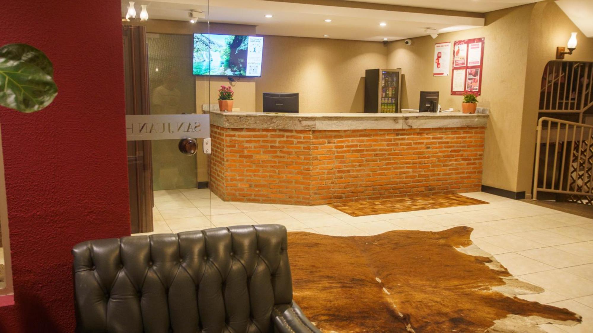 Sj Jaguariaiva - San Juan Jaguariaiva Hotel Екстериор снимка